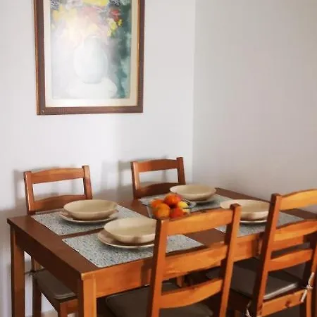 Sunhouse Apartment *