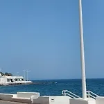 Sunhouse * Playa Honda (Lanzarote)